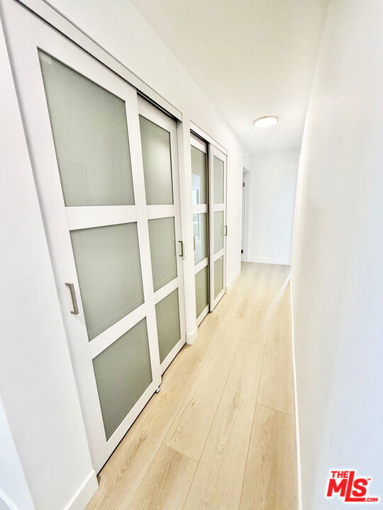 468 S Roxbury Drive - Photo 12