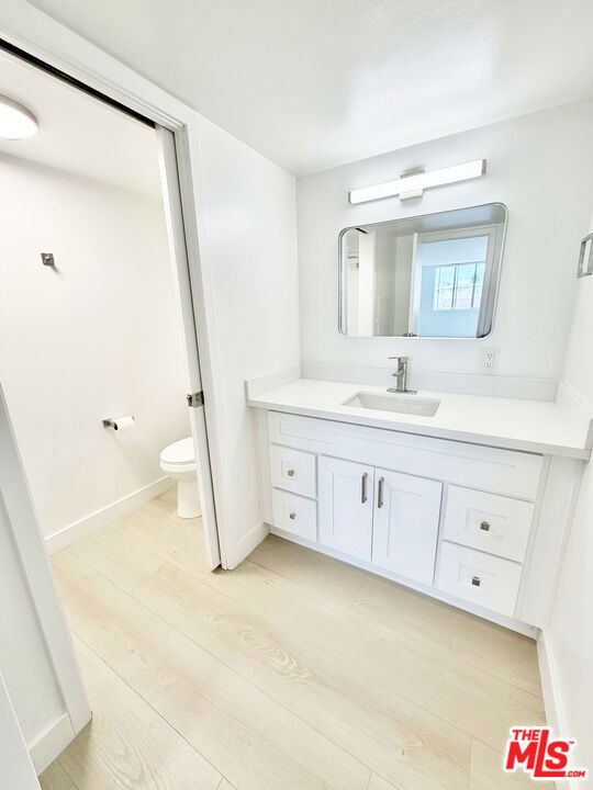 468 S Roxbury Drive - Photo 13