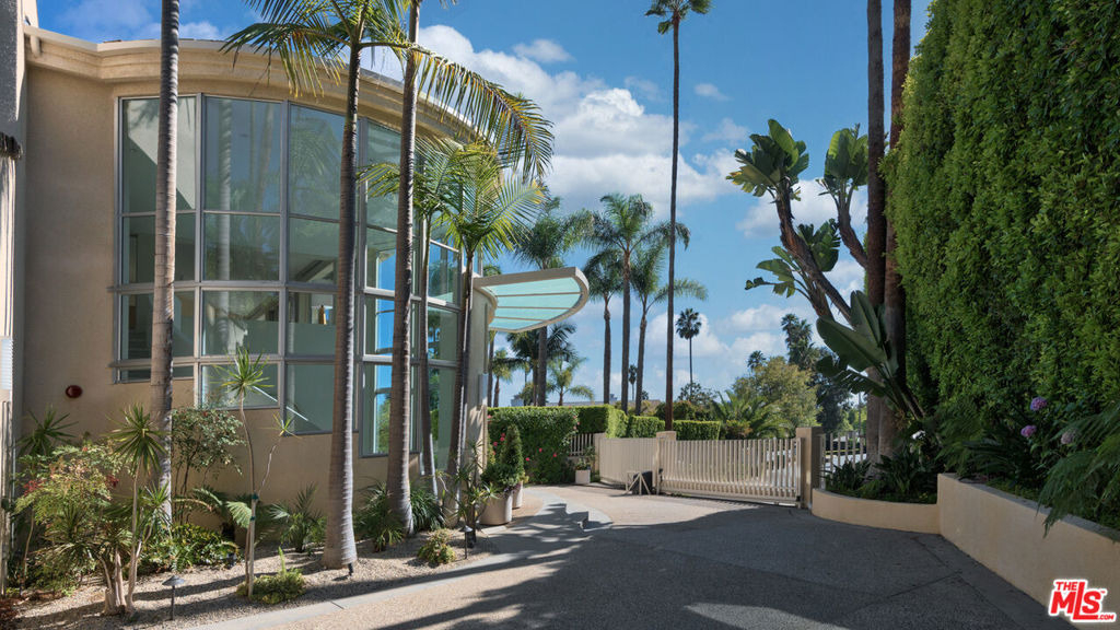816 Monte Leon Drive - Photo 4