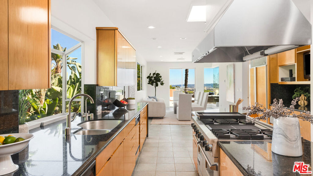 816 Monte Leon Drive - Photo 8