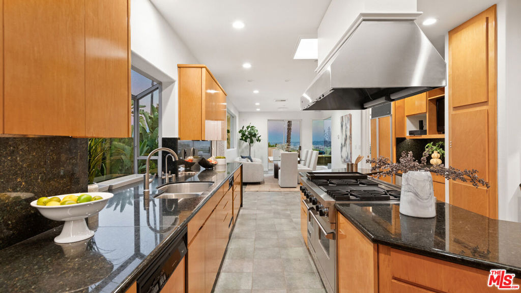 816 Monte Leon Drive - Photo 24
