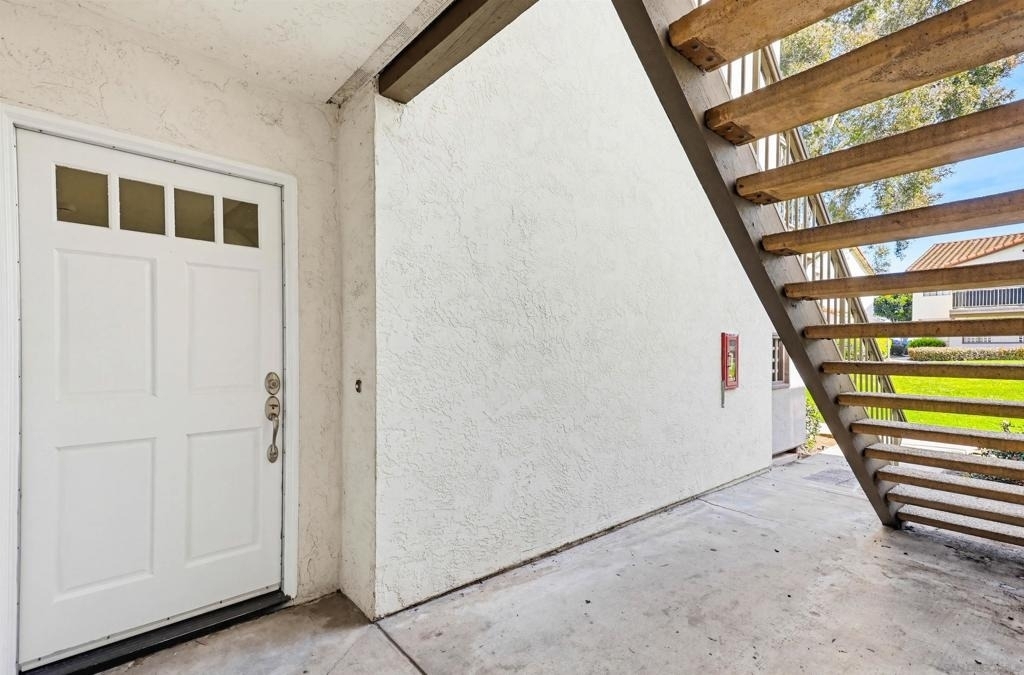 3572 Sunset Ln - Photo 3
