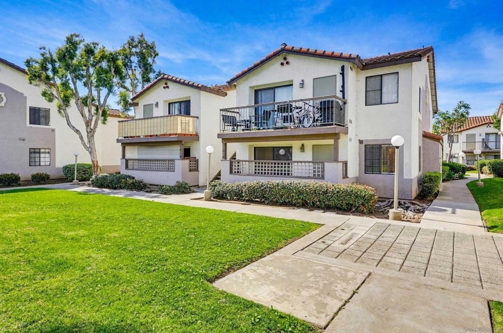 3572 Sunset Ln - Photo 1