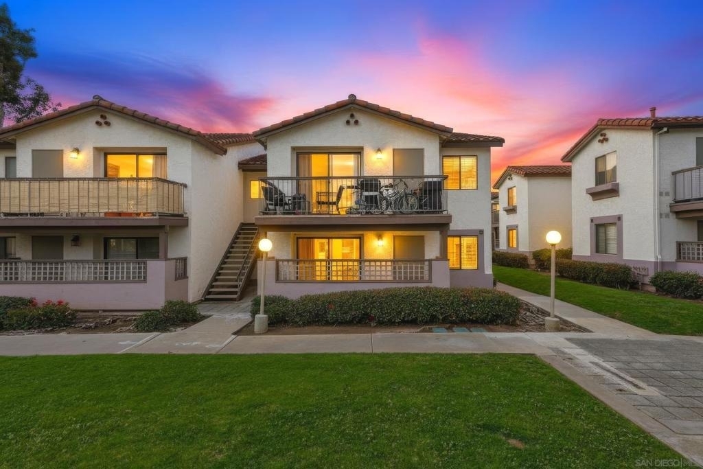 3572 Sunset Ln - Photo 38