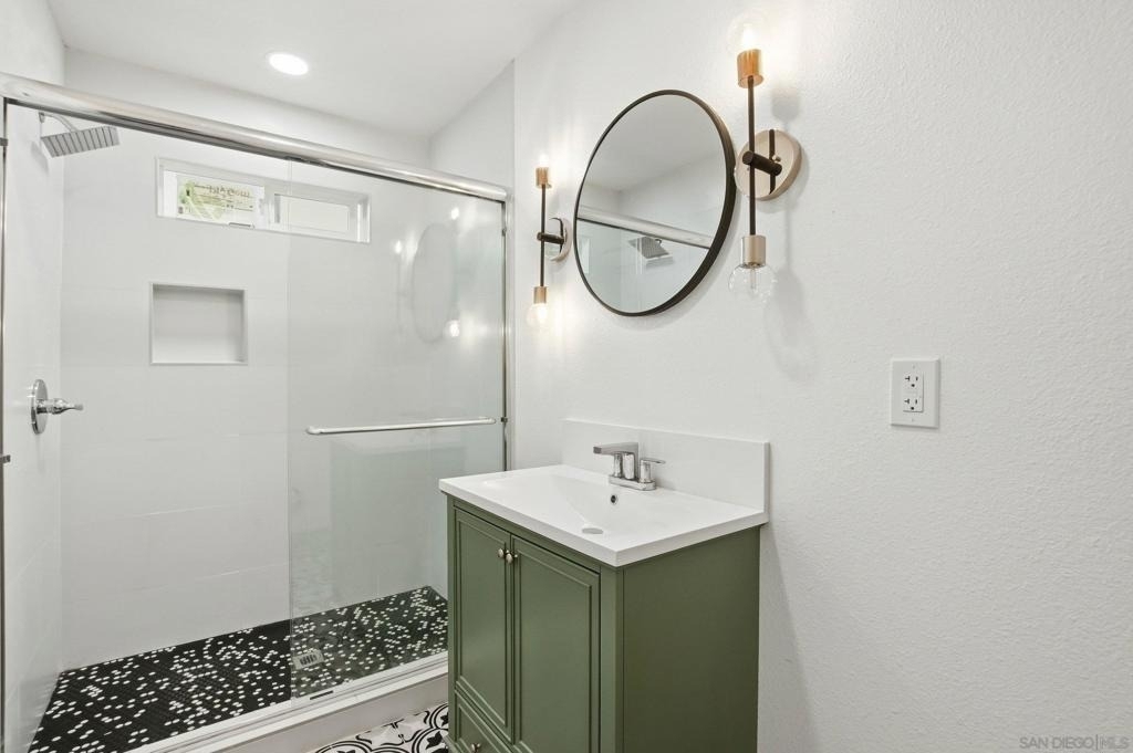 312 Brookes Avenue - Photo 8