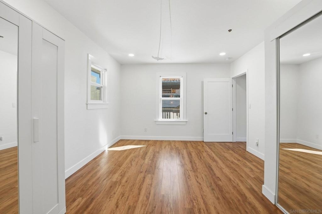 312 Brookes Avenue - Photo 6
