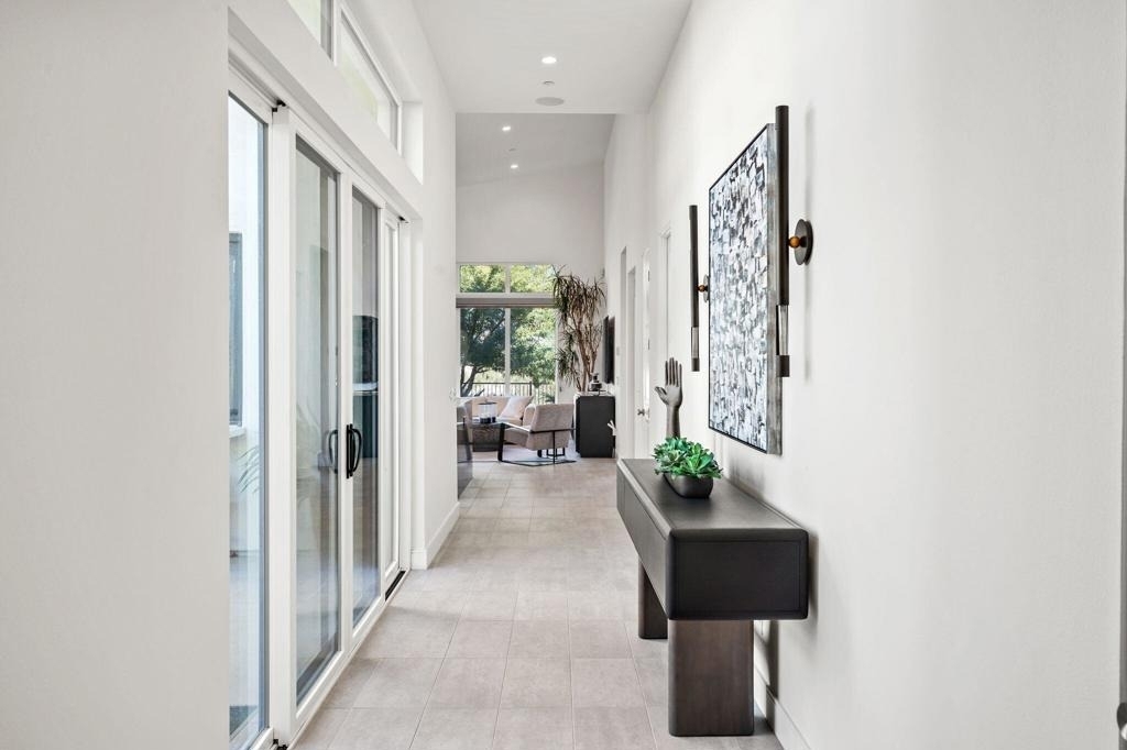 422 Fountain Drive - Photo 5