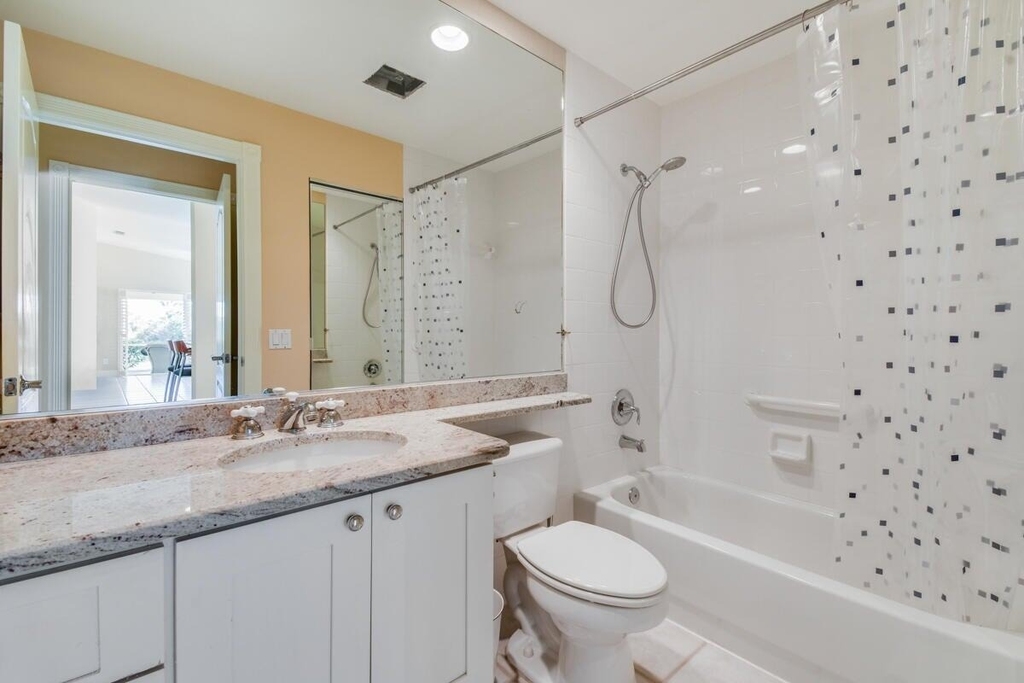 8392 Se Paurotis Lane - Photo 4