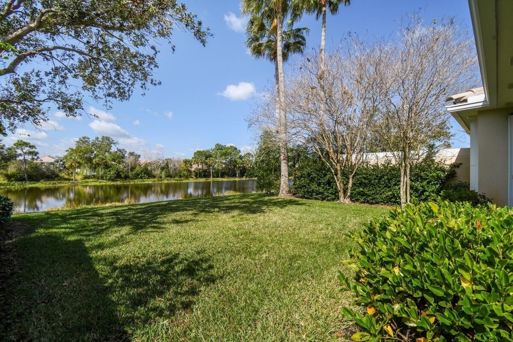 8392 Se Paurotis Lane - Photo 7