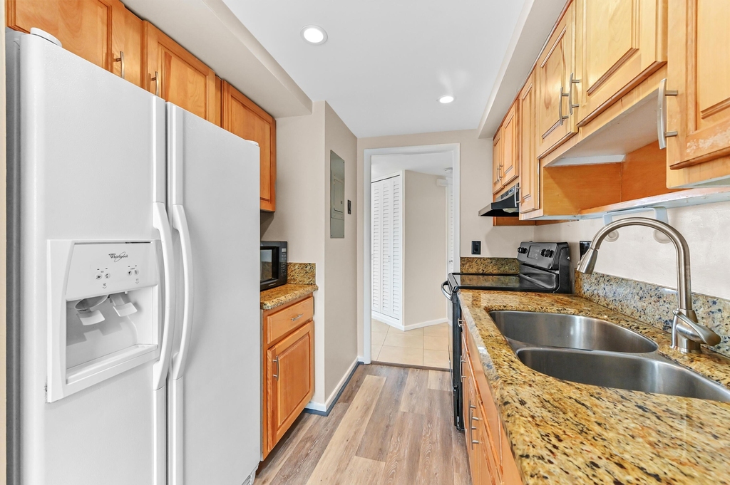 710 N Ocean Boulevard - Photo 16