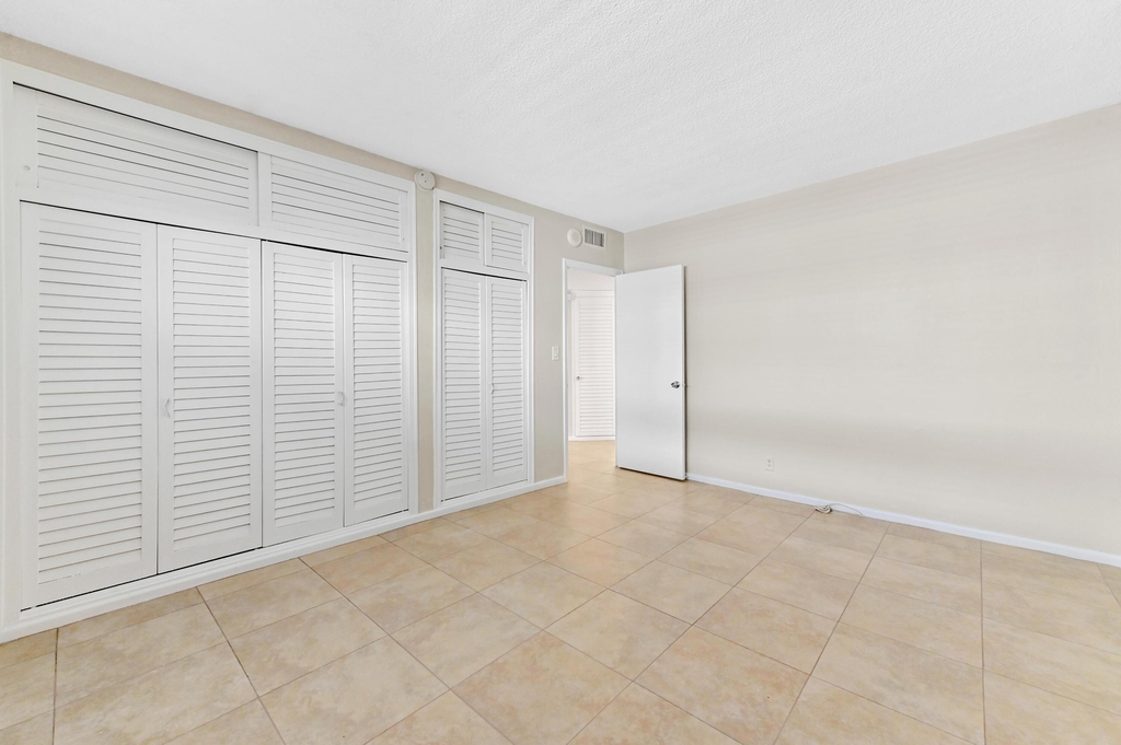 710 N Ocean Boulevard - Photo 20