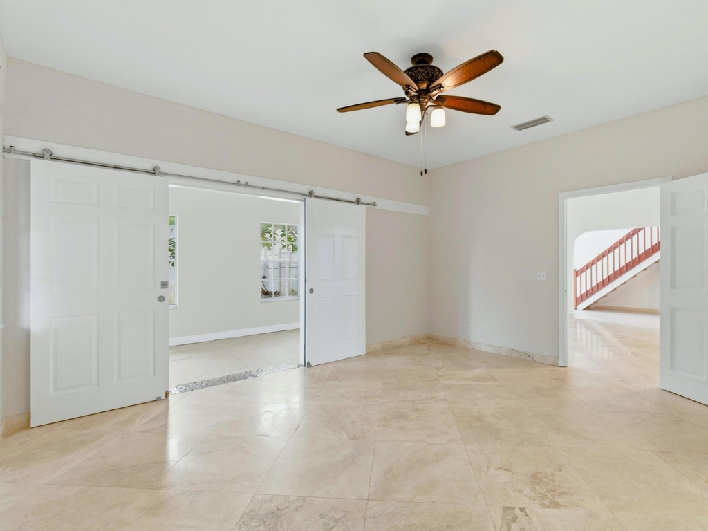 1235 Sussex Street - Photo 21