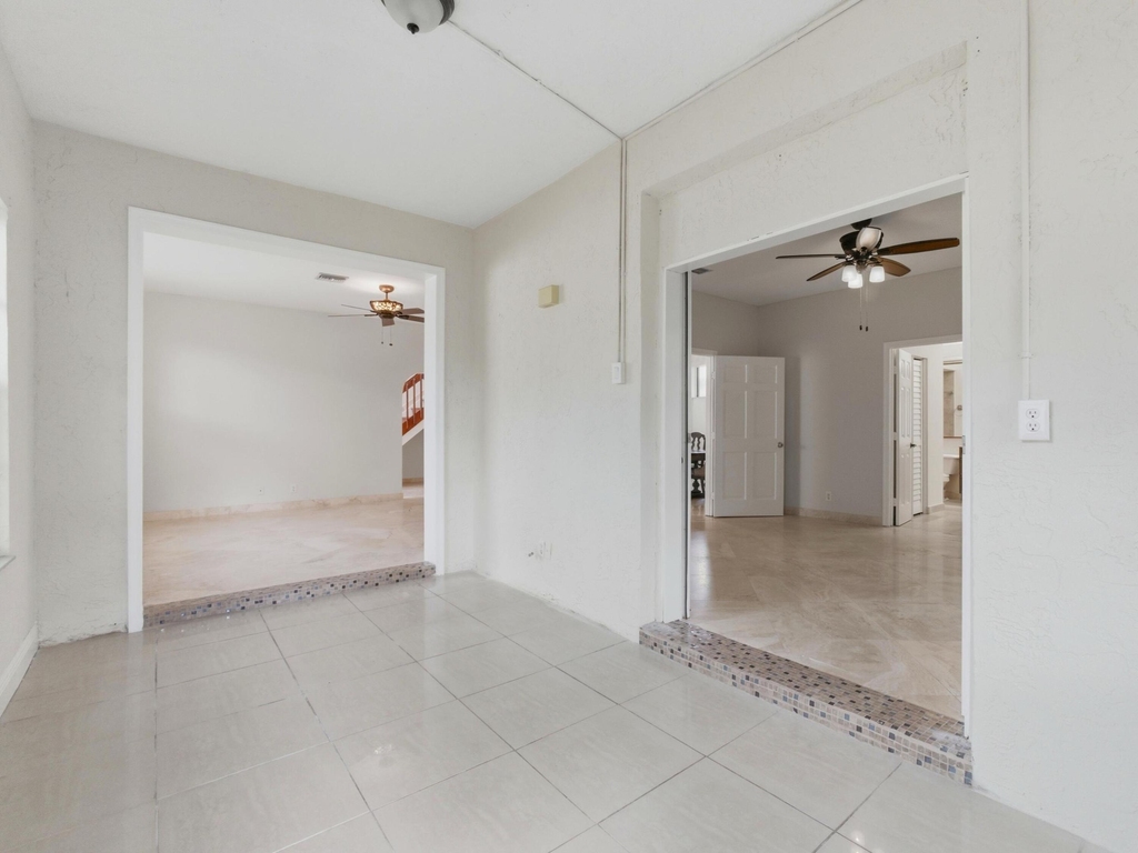 1235 Sussex Street - Photo 24