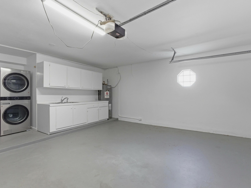 1235 Sussex Street - Photo 40