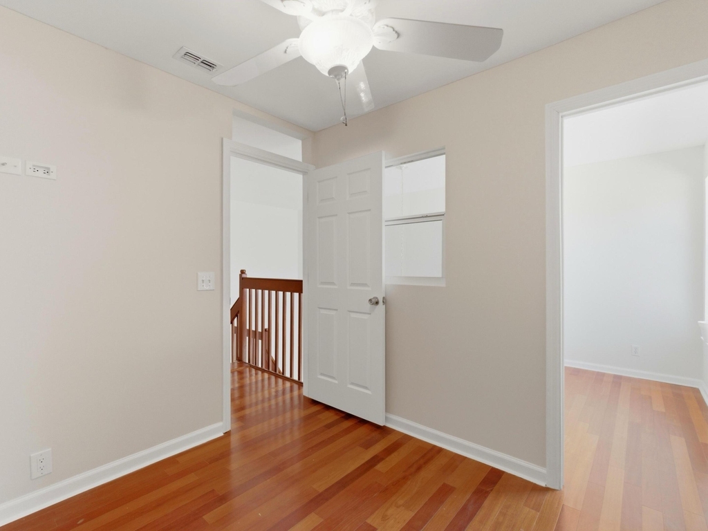 1235 Sussex Street - Photo 30