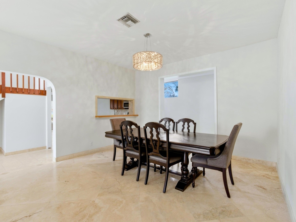 1235 Sussex Street - Photo 11