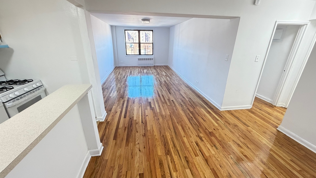 66-25 103rd Street - Photo 3