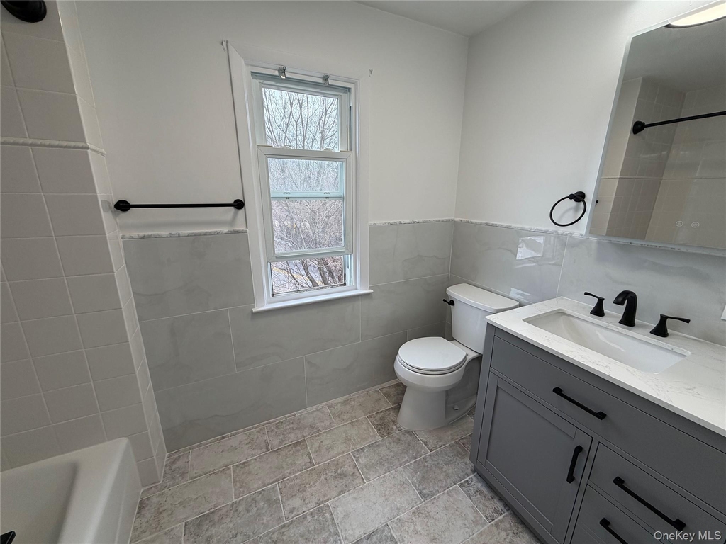 505 Rockland Avenue - Photo 6