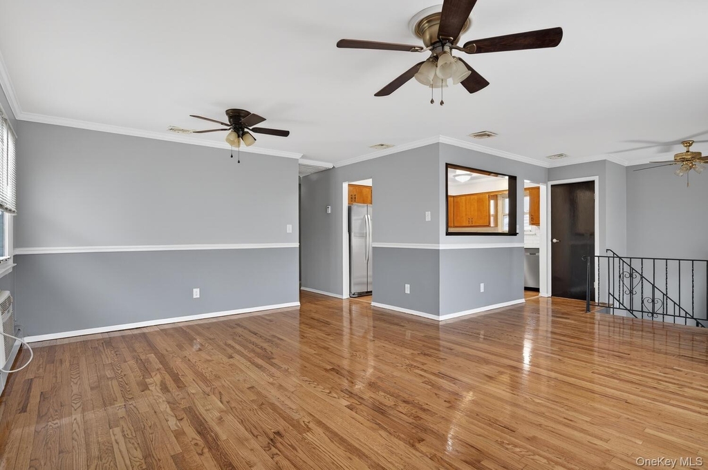9 Bay Beach Avenue - Photo 4