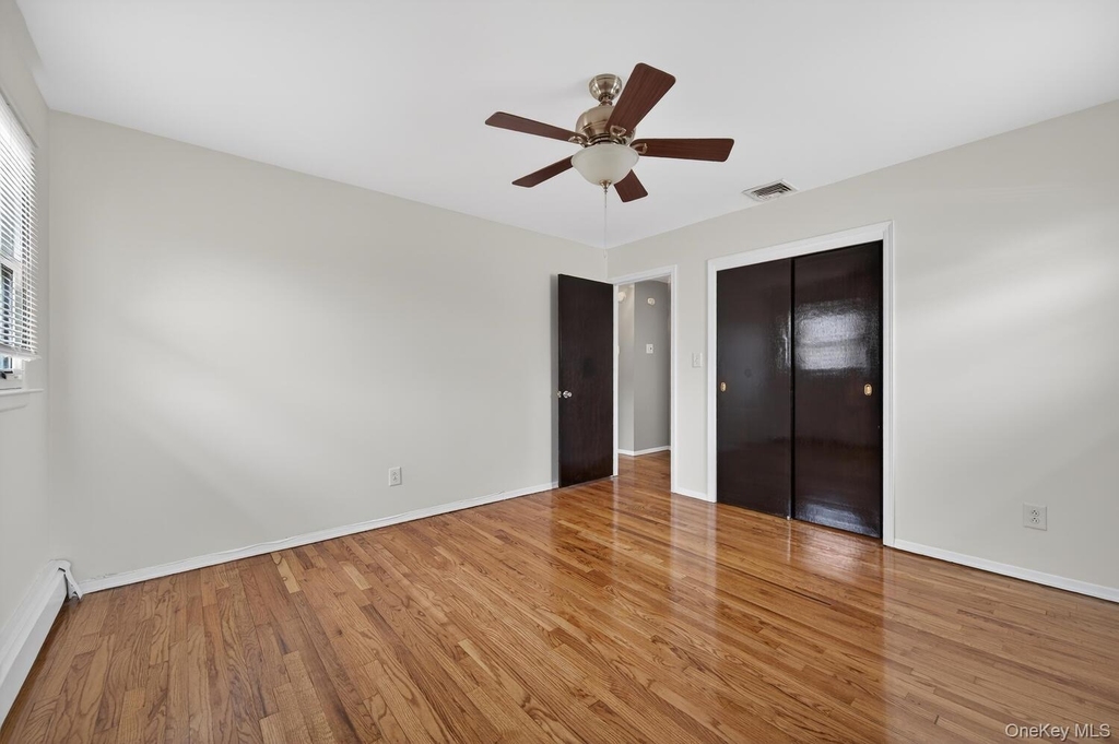 9 Bay Beach Avenue - Photo 16