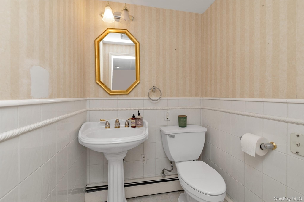 1443 Park Street - Photo 16