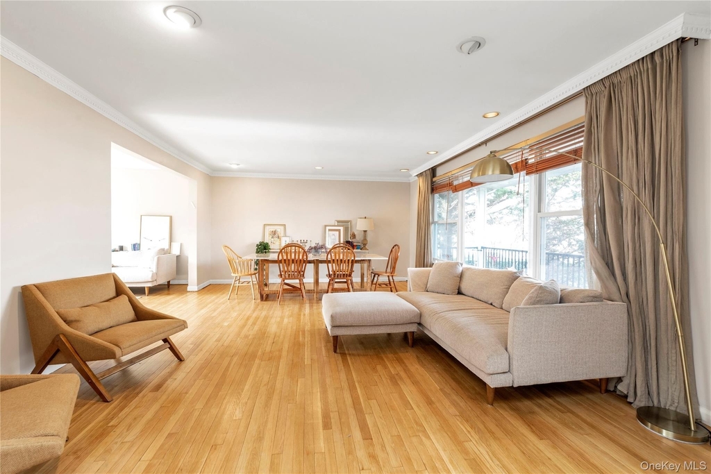 1443 Park Street - Photo 1
