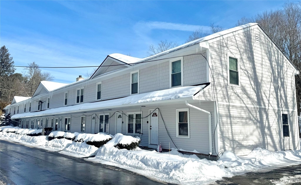 98 E Market Street - Photo 10