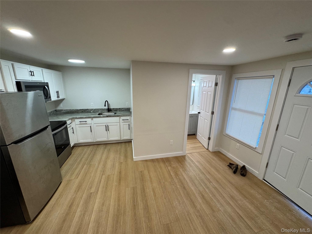 98 E Market Street - Photo 1