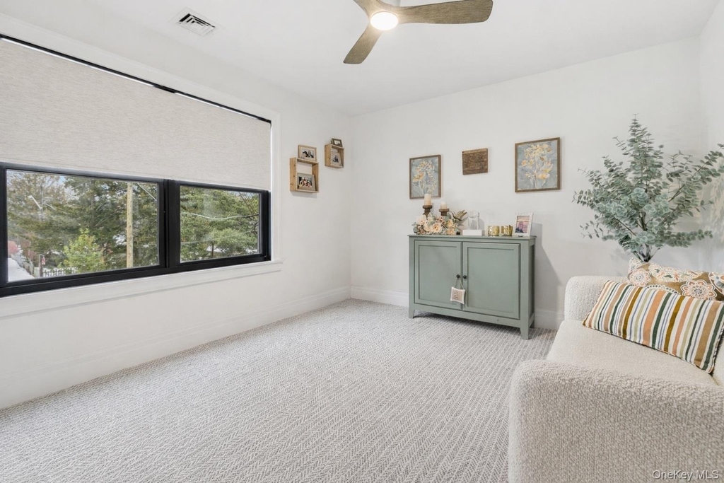 55 S Phillips Avenue - Photo 26