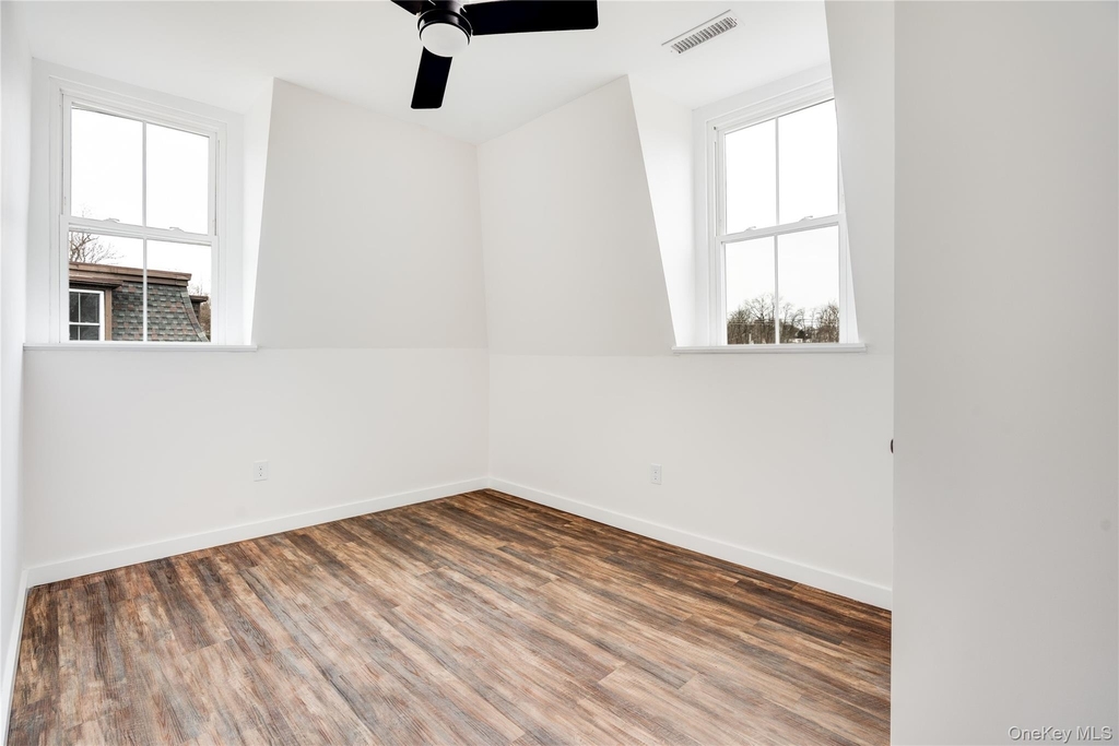 81 Market Street - Photo 10