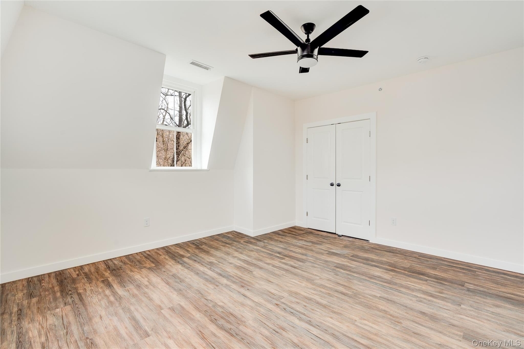 81 Market Street - Photo 9
