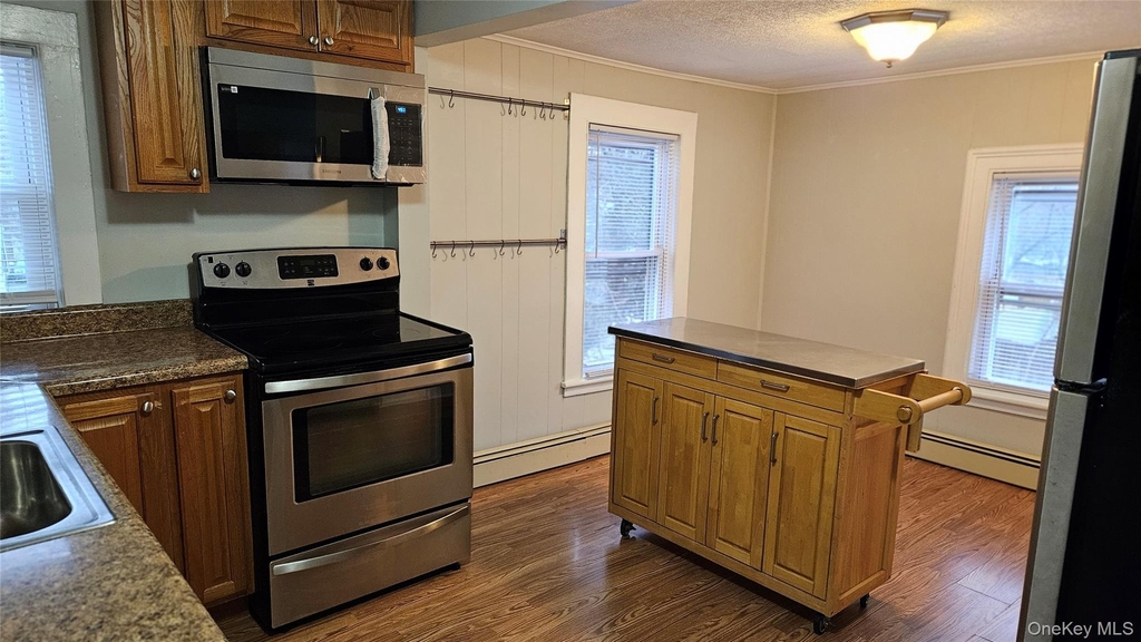 192 Main Street - Photo 1