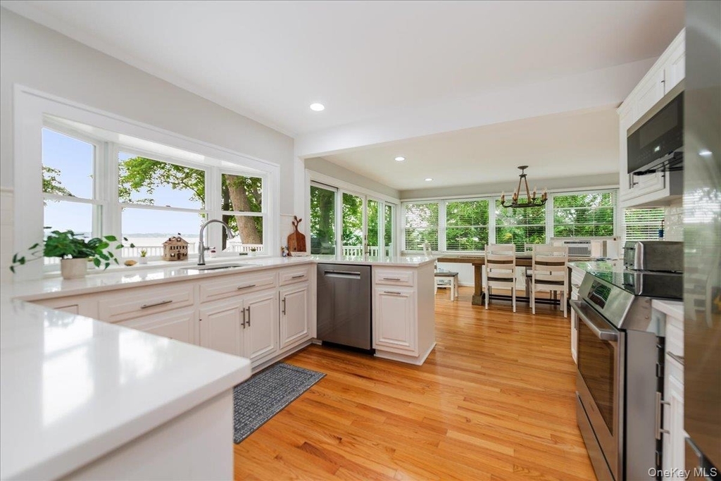 100 W Shore Drive - Photo 20