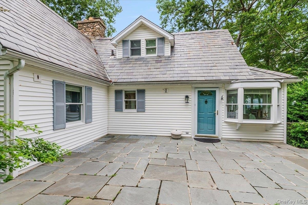 100 W Shore Drive - Photo 10
