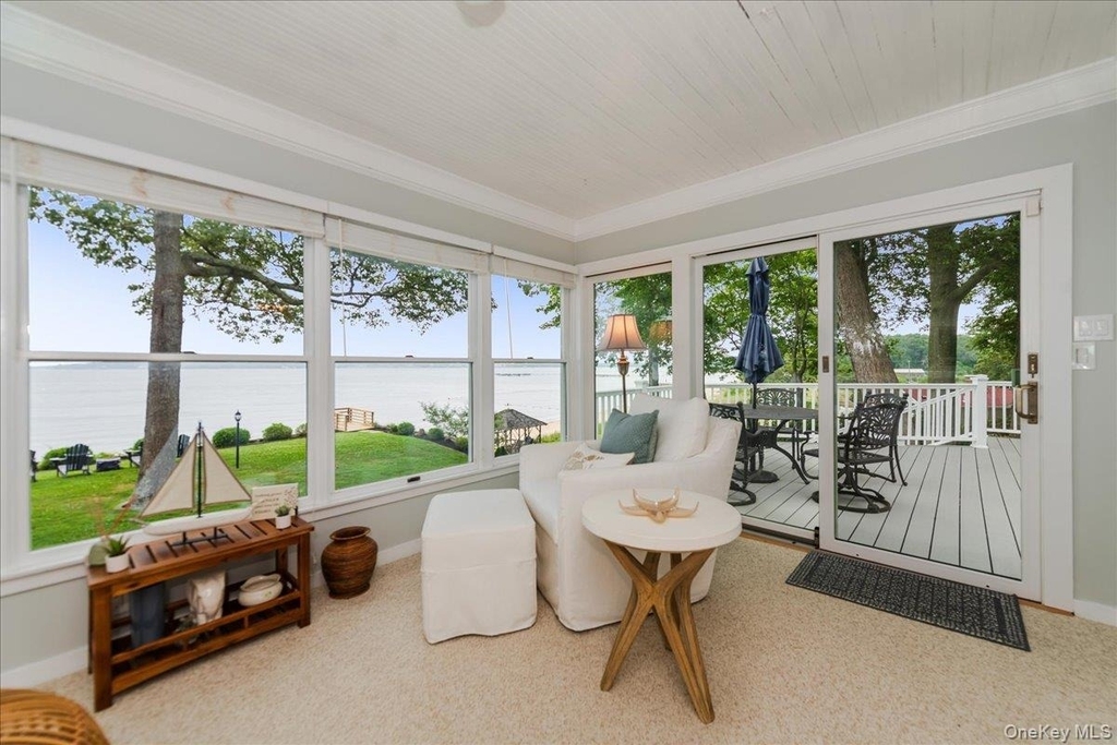 100 W Shore Drive - Photo 18