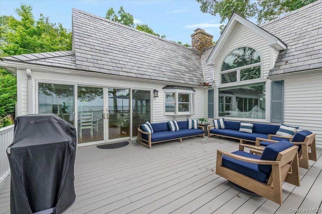 100 W Shore Drive - Photo 31