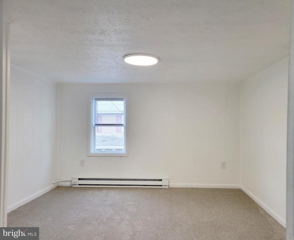 233 Kern Street - Photo 8