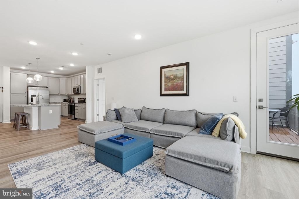 21950 Garganey Terrace - Photo 3