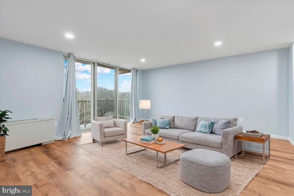 4520 King Street - Photo 3