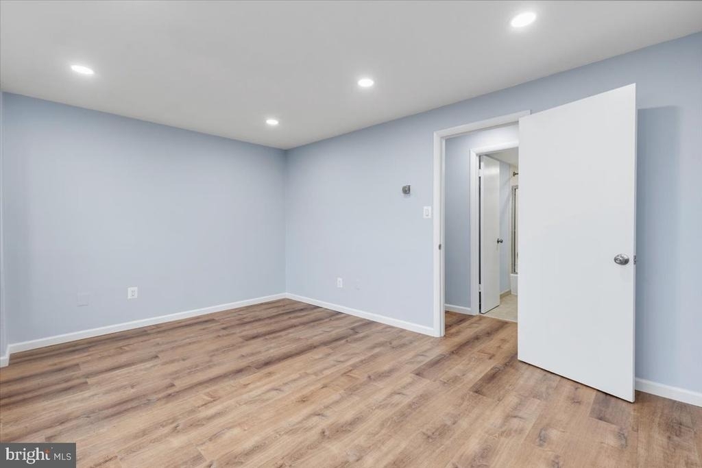 4520 King Street - Photo 22