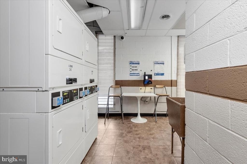4520 King Street - Photo 34
