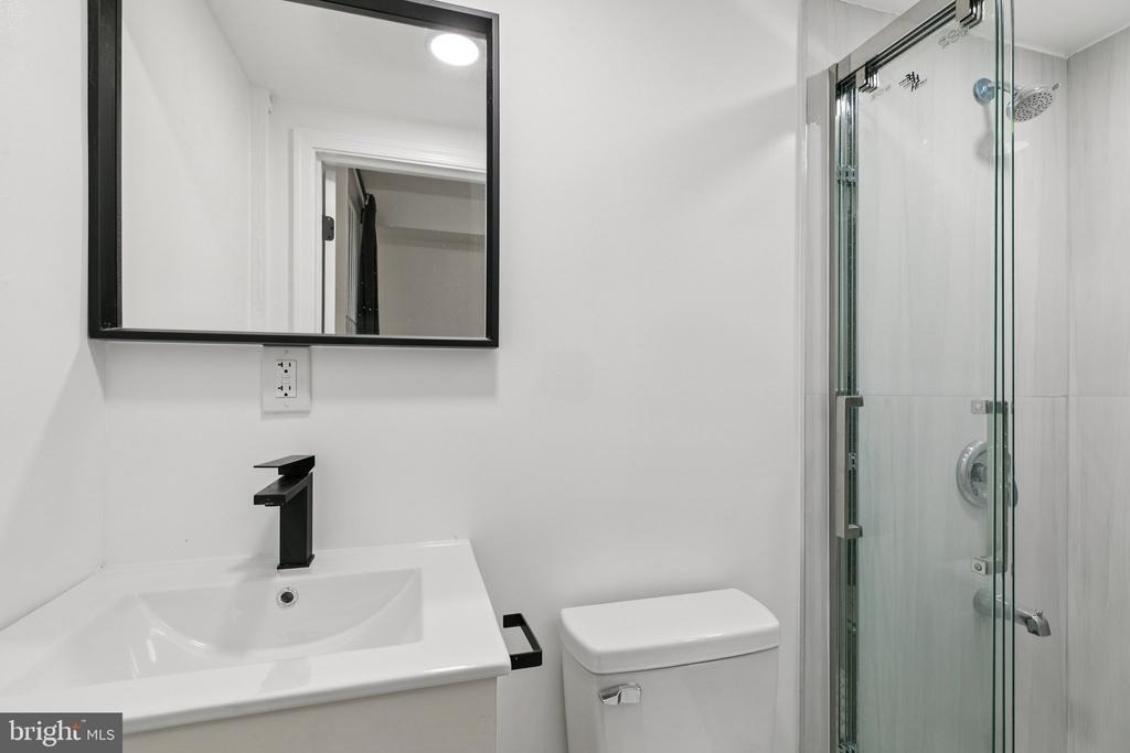 1225 Spruce Street - Photo 23