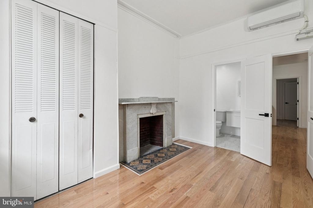 1225 Spruce Street - Photo 11