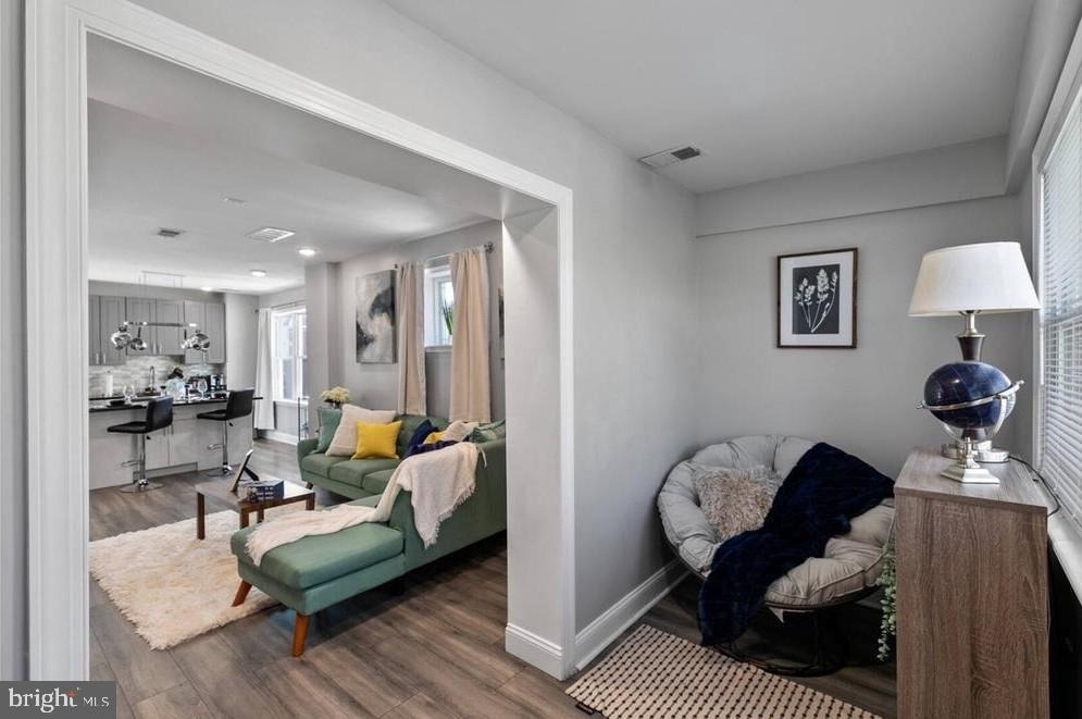 1449 S 32nd Street - Photo 2