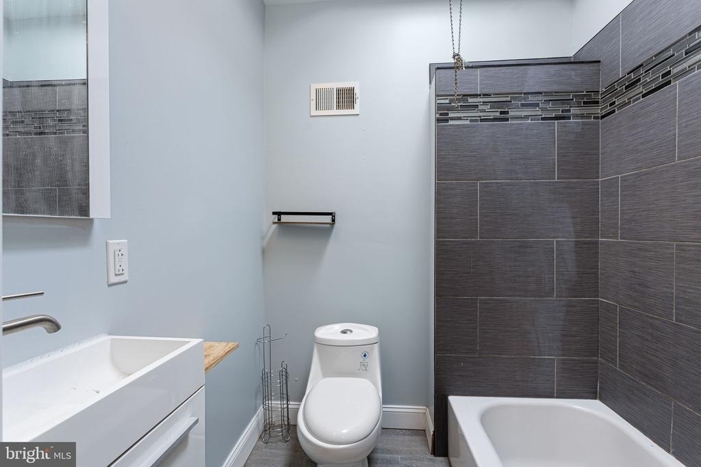 1449 S 32nd Street - Photo 15