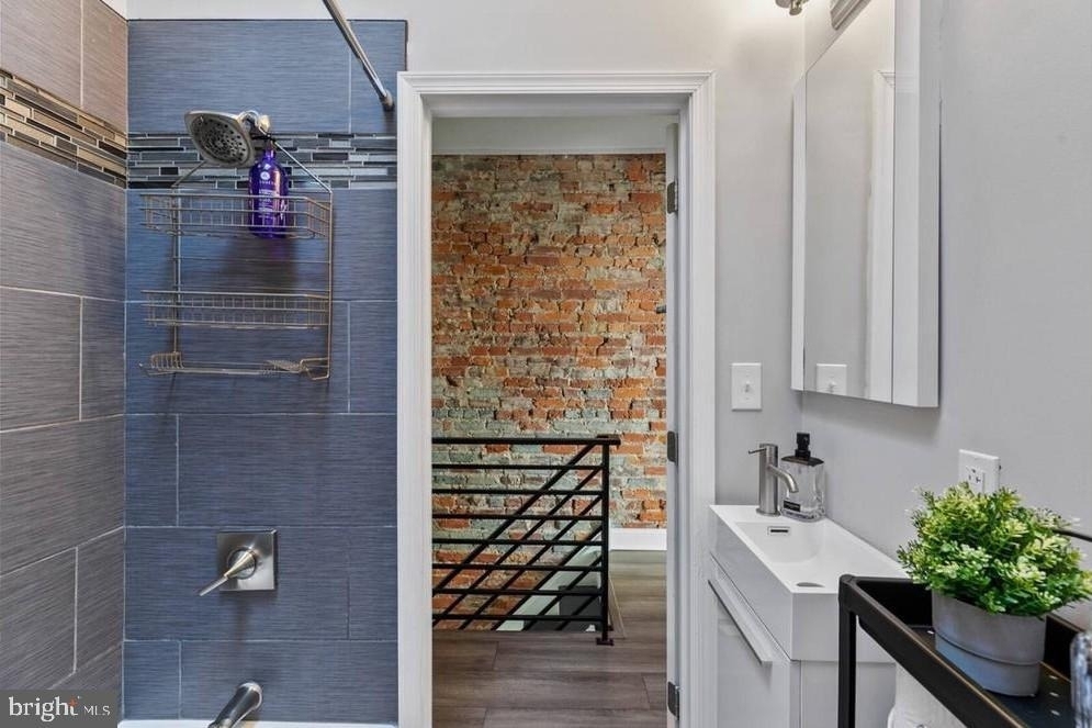 1449 S 32nd Street - Photo 9
