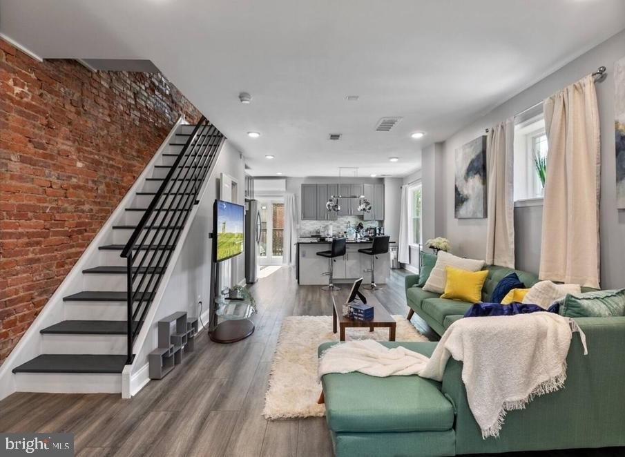 1449 S 32nd Street - Photo 0