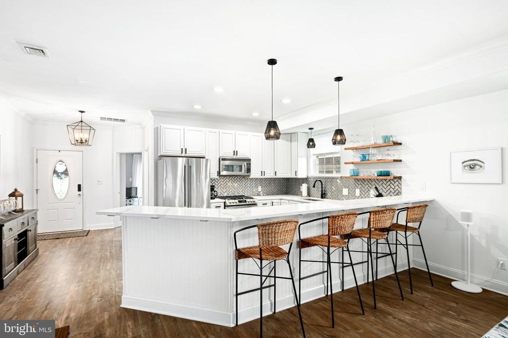 536 W Montgomery Avenue - Photo 16