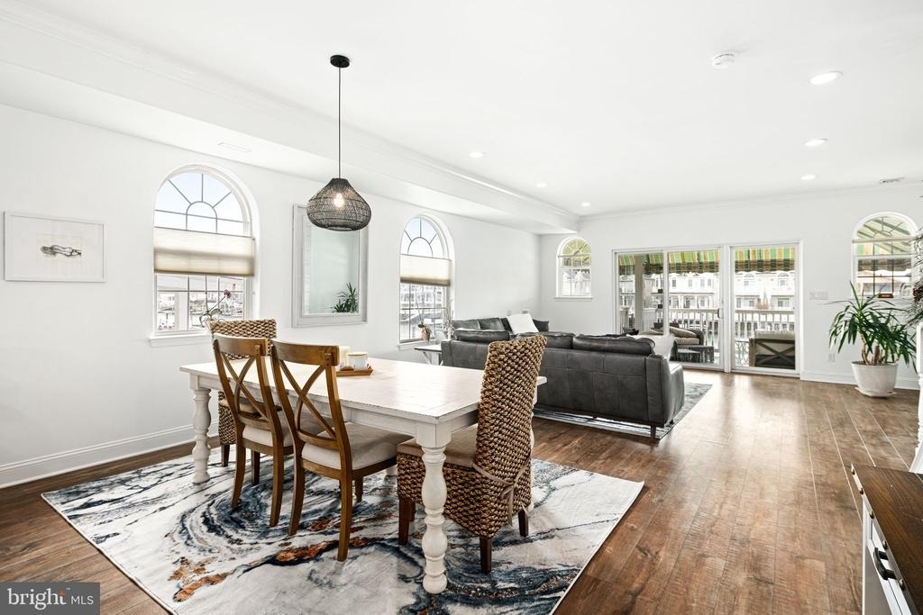 536 W Montgomery Avenue - Photo 20
