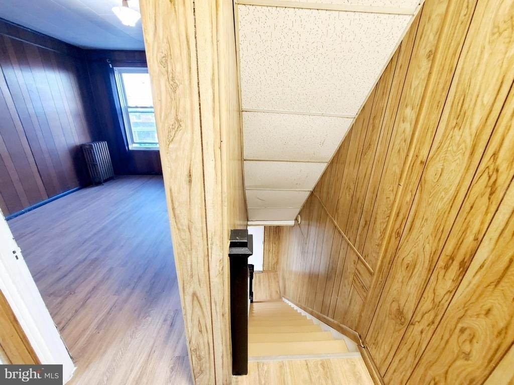 2729 Ashland Avenue - Photo 12